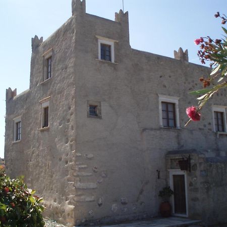 Agnadi Hotel Agia Anna  Exteriör bild